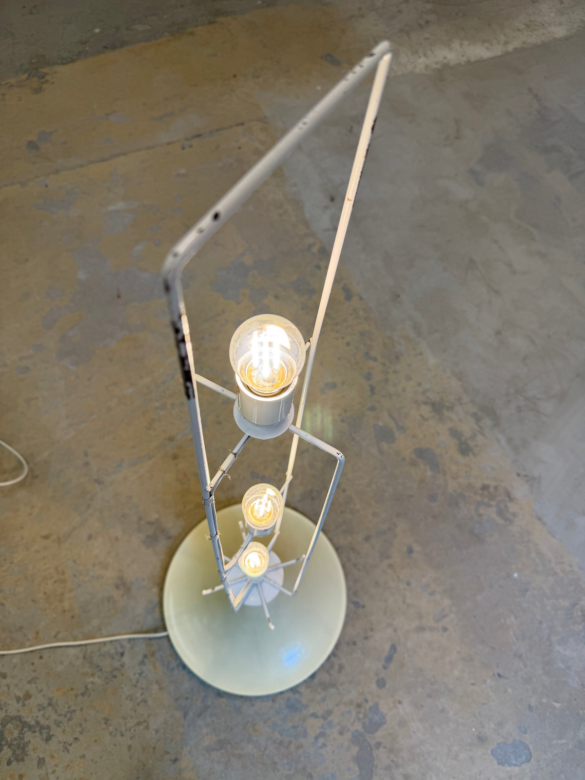 Cocoon-Stehlampe von Goldkant Leuchten