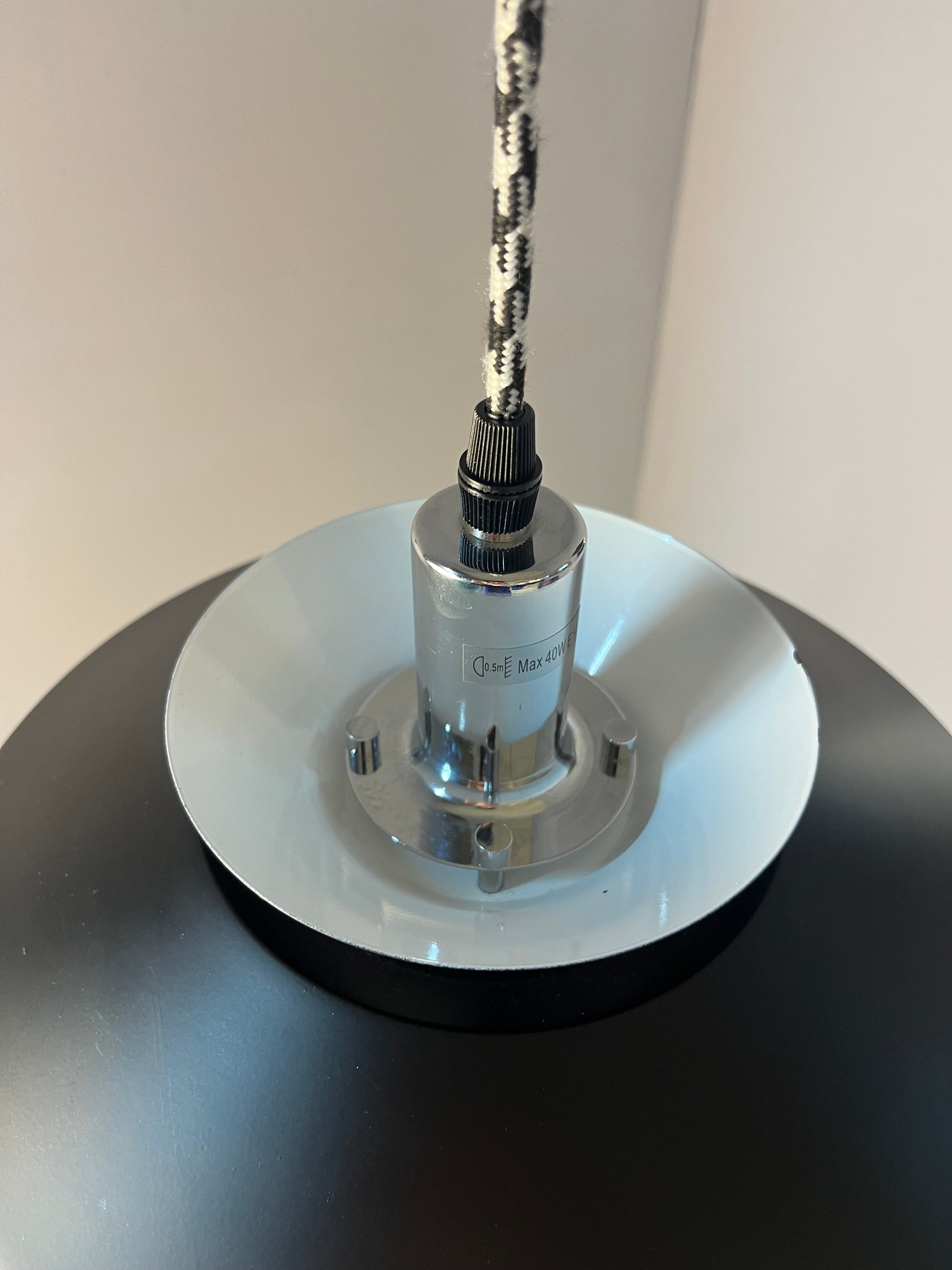 Lamellenlampe schwarz aus Dänemark