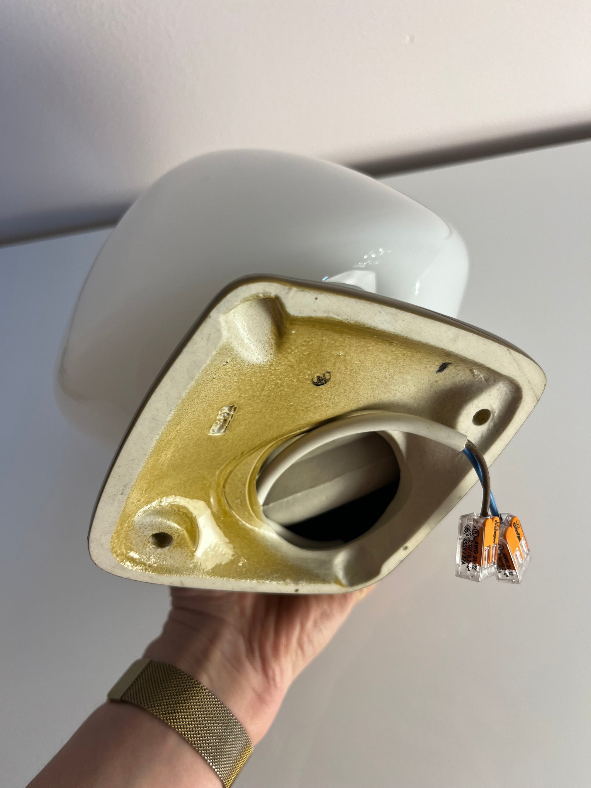 Wandlampe Modell 6030 oliv von Sigvard Bernadotte für Ifö