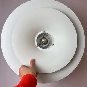 Lamellenlampe 'Radius' weiß von Erik Blaslev für Fog & Mørup