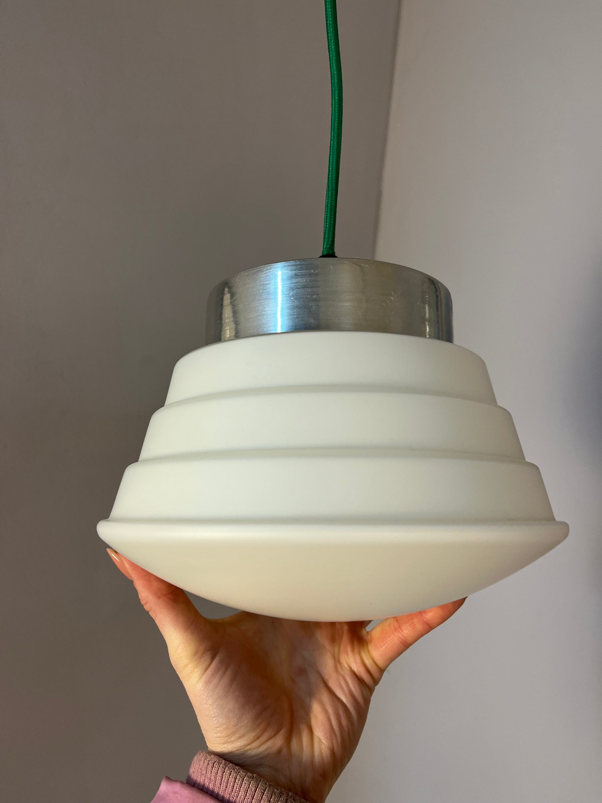 Hängelampe weiß silber Glas
