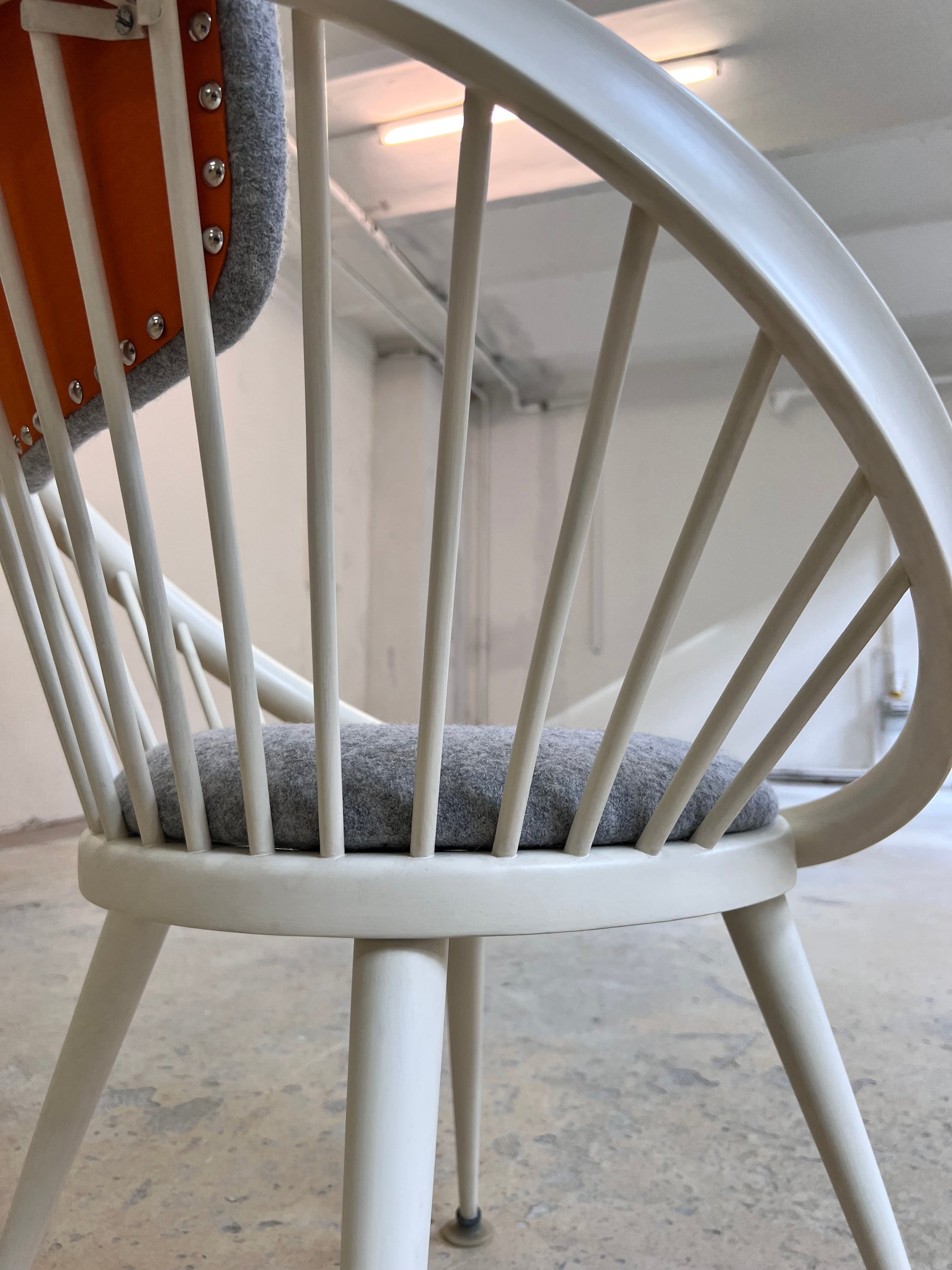 Circle Chair weiß von Yngve Ekström für Swedese