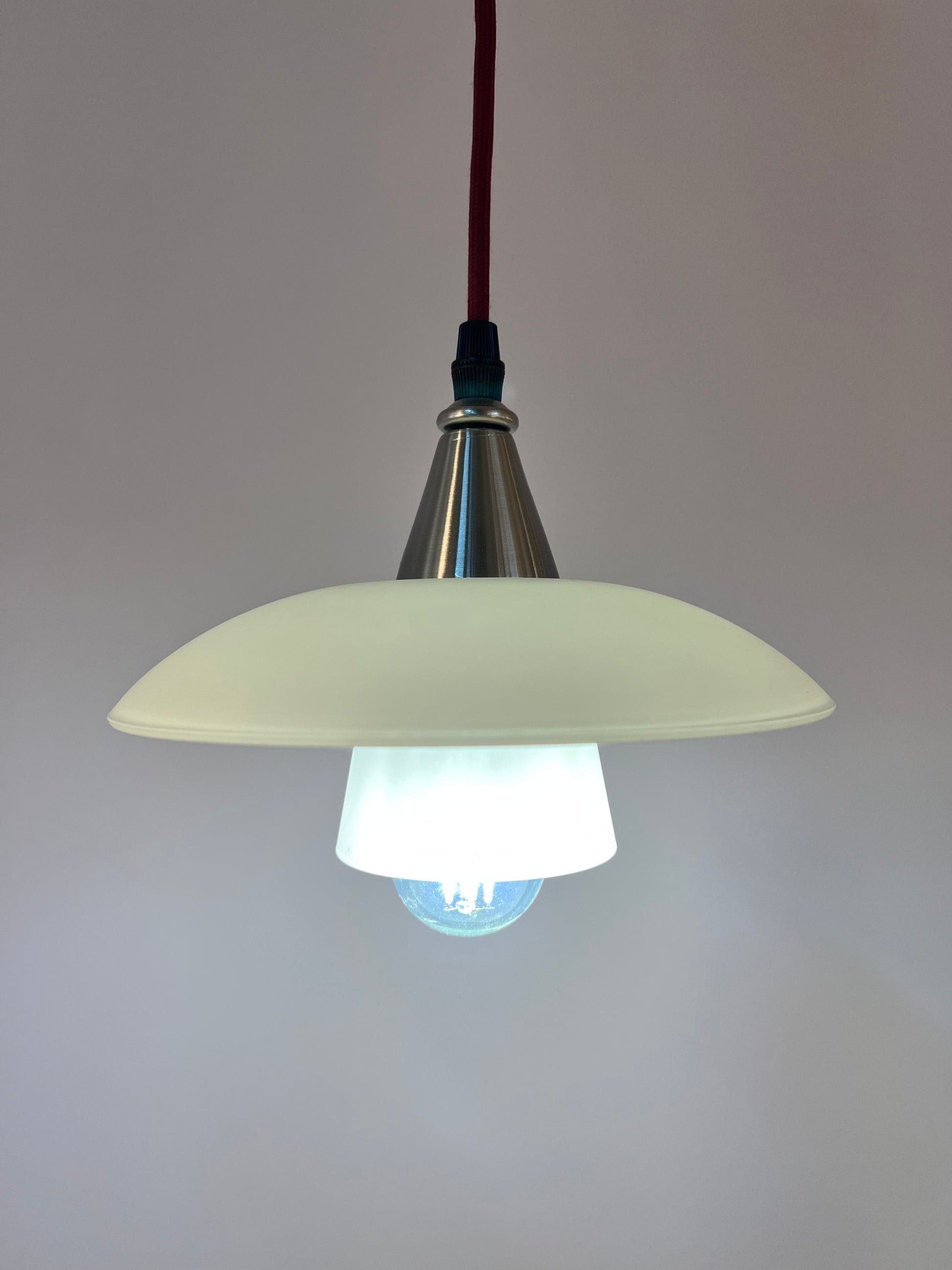 Lamellenlampe Milchglas aus Dänemark