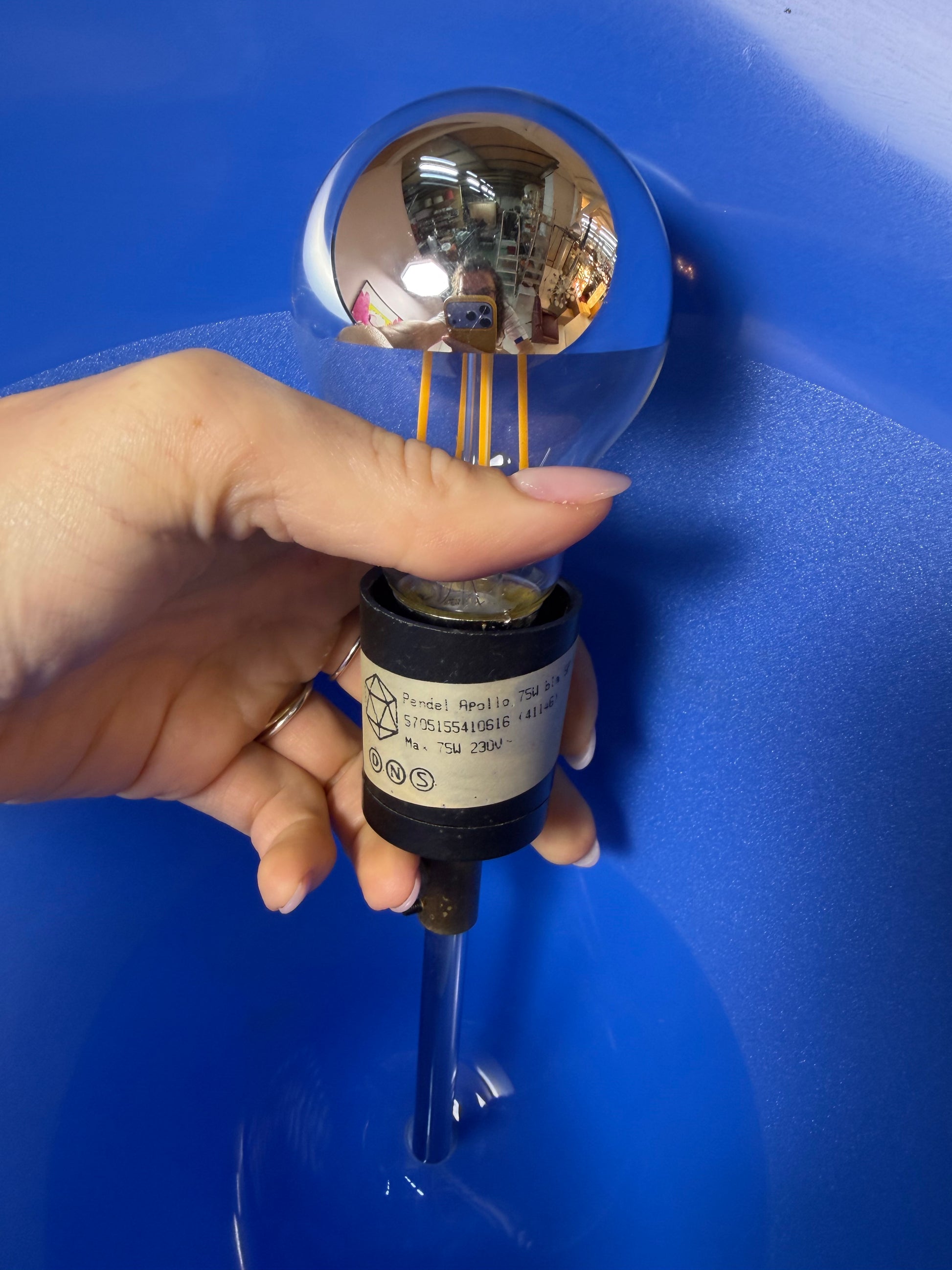 Hängelampe Modell Apollo blau Kunststoff von Nordisk Solar