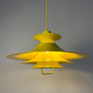 Lamellenlampe neu lackiert gelb aus Dänemark