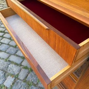 Highboard Teak mit Vitrine & Minibar aus Dänemark