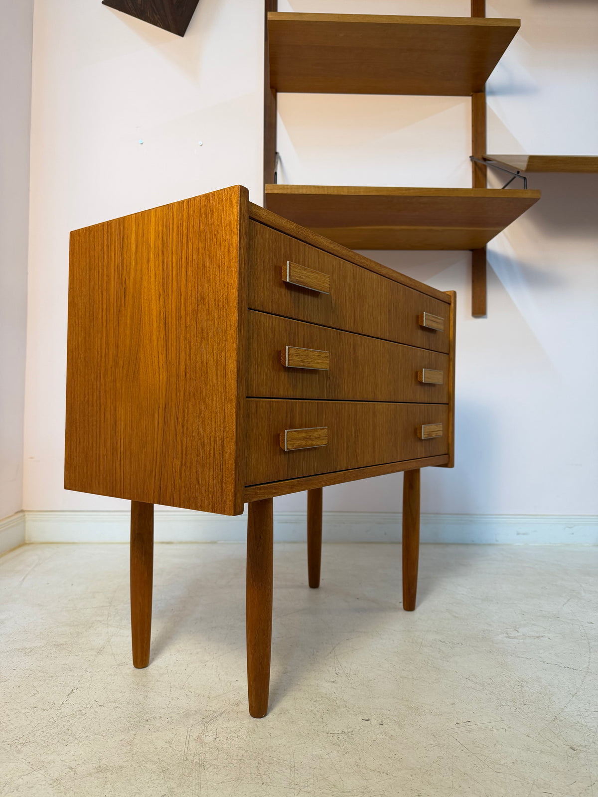 Kleine Kommode Teak von Ejsing Møbelfabrik