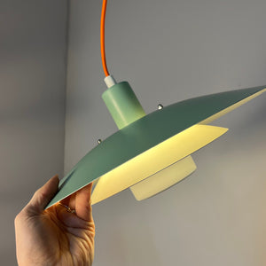 Lamellenlampe neu lackiert blaugrün von JEKA