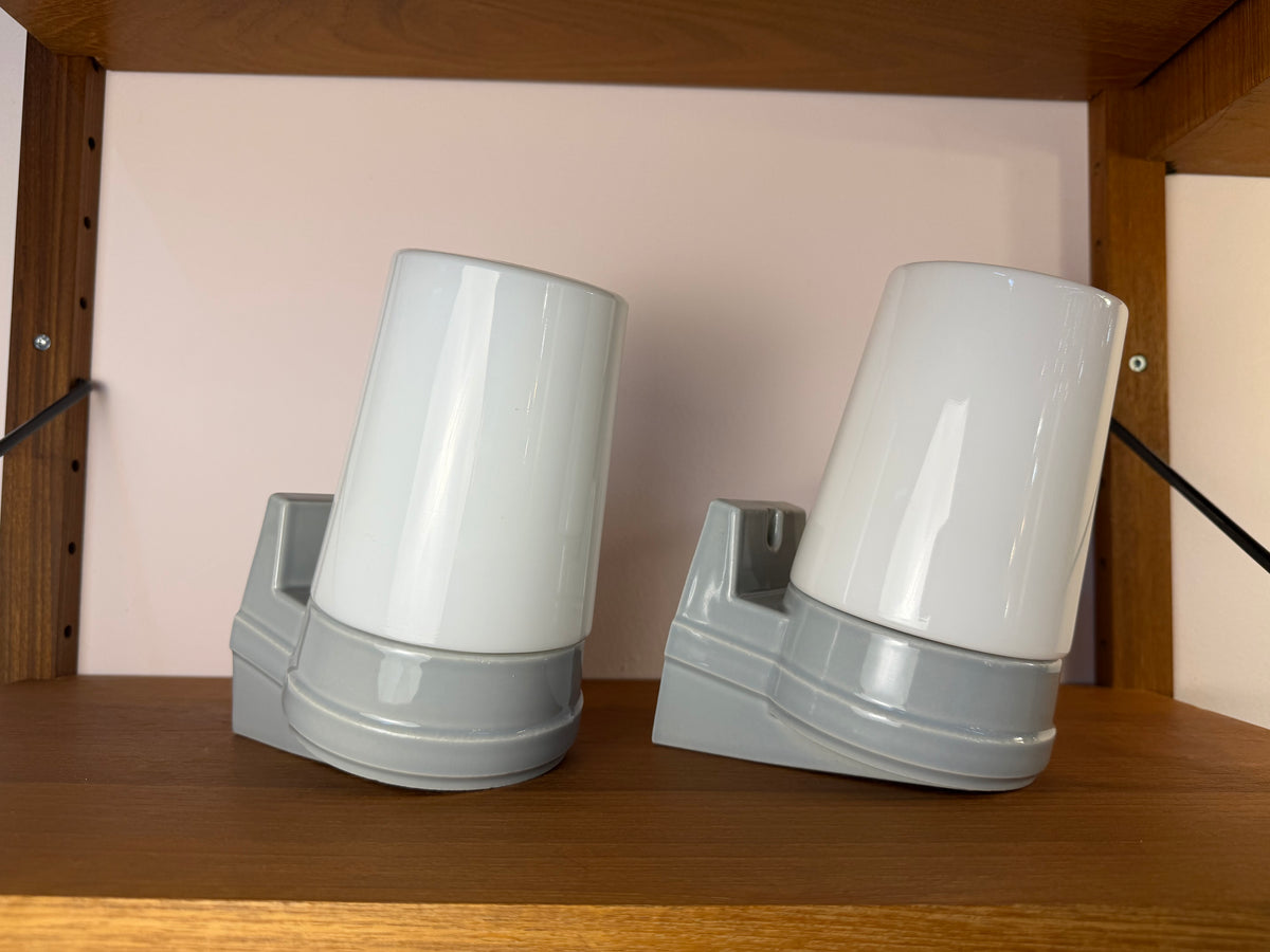 Set: 2x Wandlampe Modell 6070 weiß Sigvard Bernadotte für Ifö