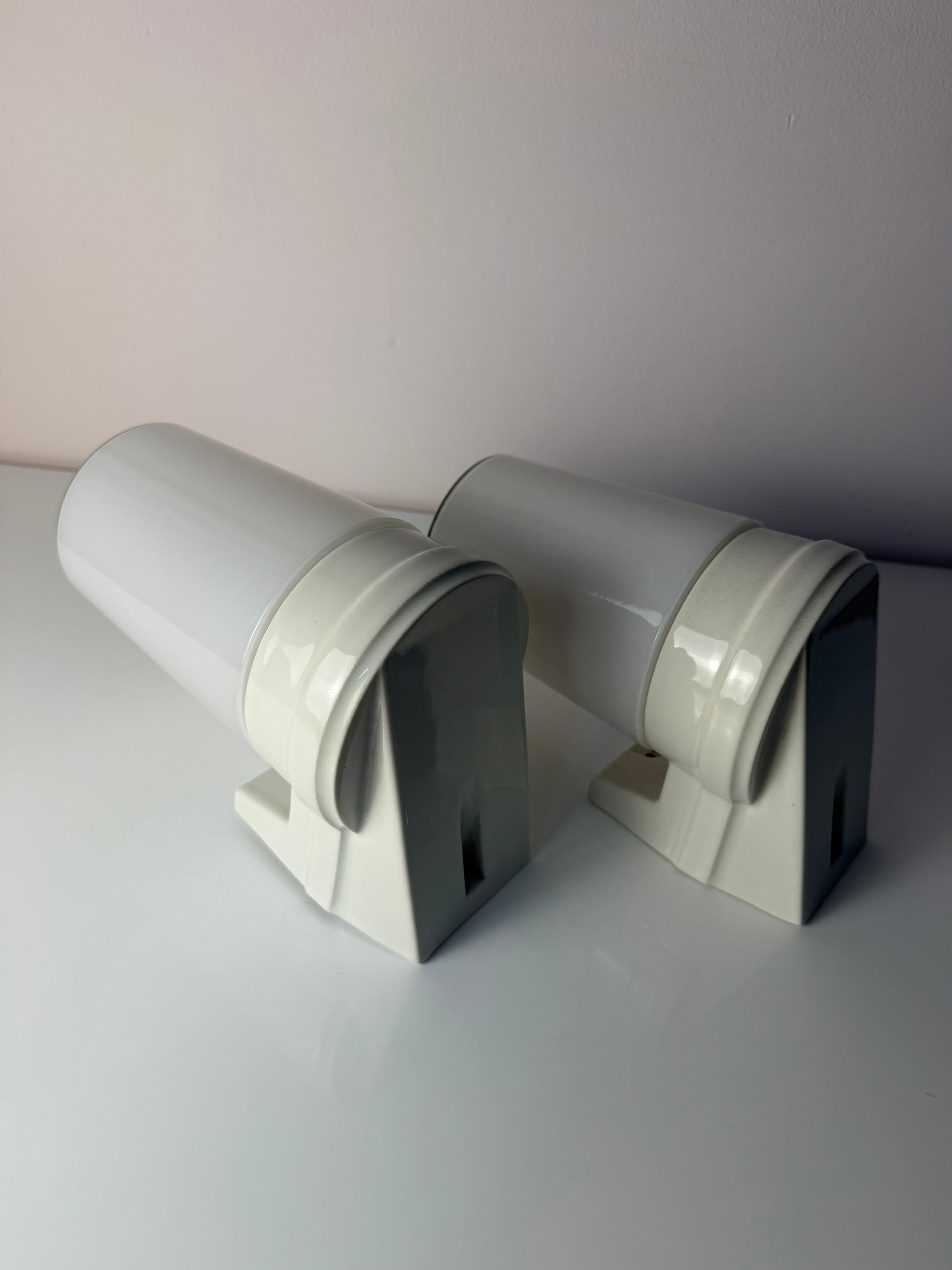 Set: 2x Wandlampe Modell 6070 weiß Sigvard Bernadotte für Ifö