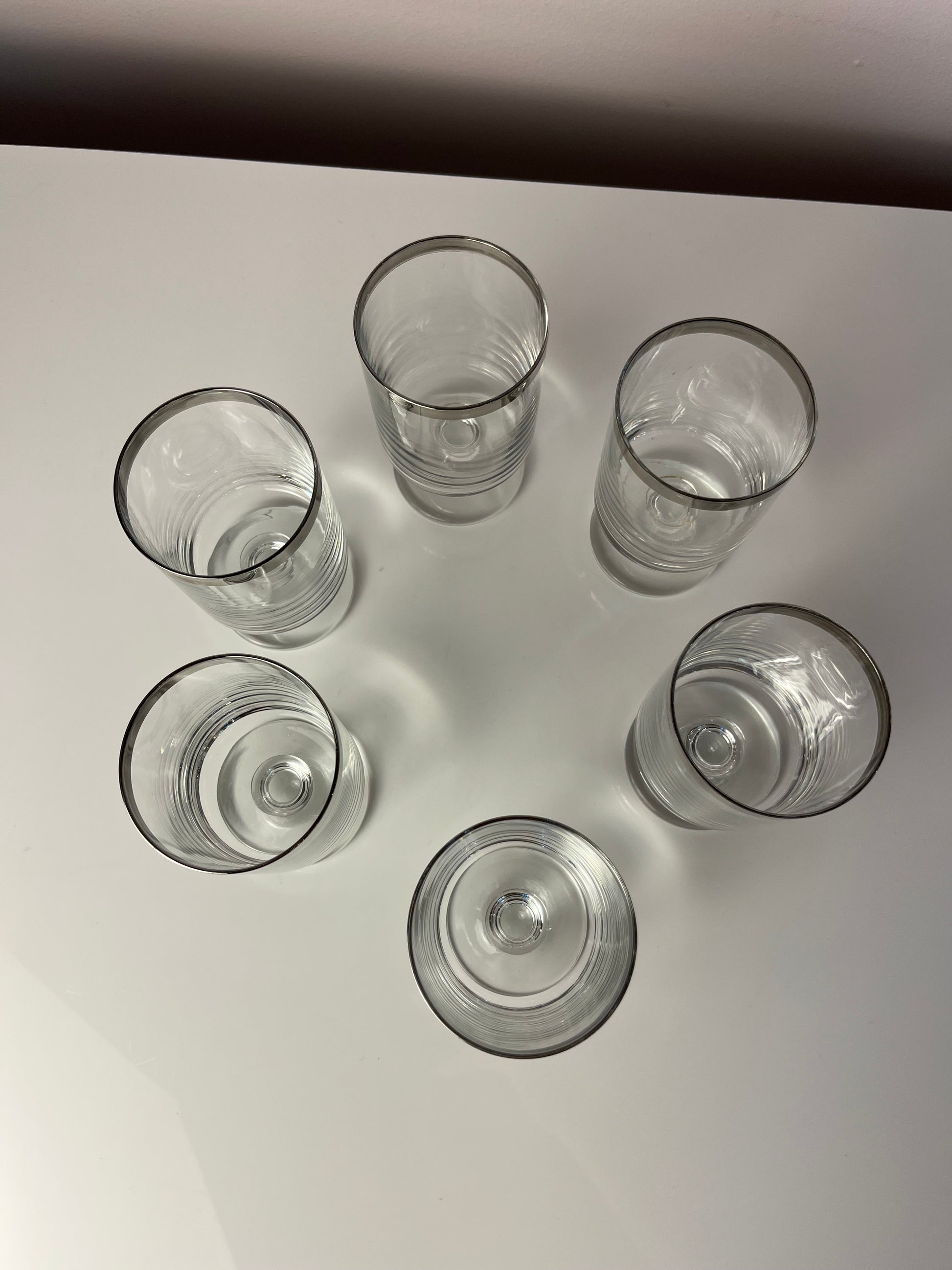 Set: 6x Weinglas mit Silberrand