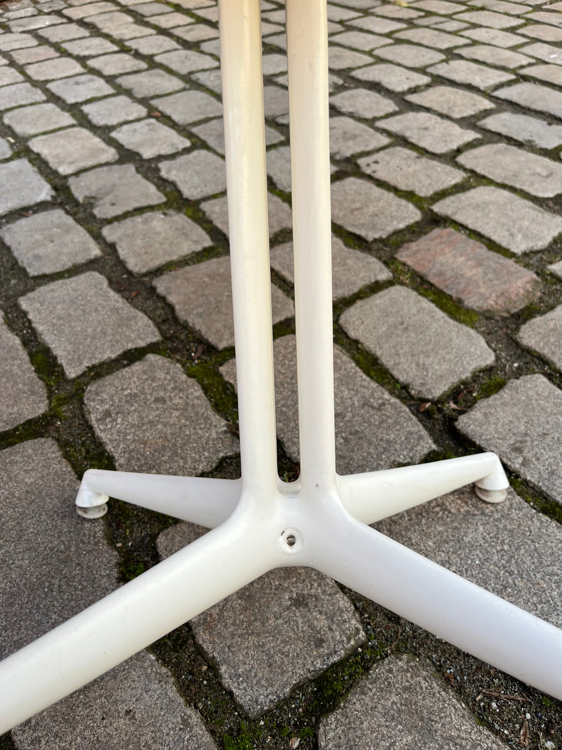 Esszimmerstuhl La Fonda von Ray & Charles Eames für Herman Miller