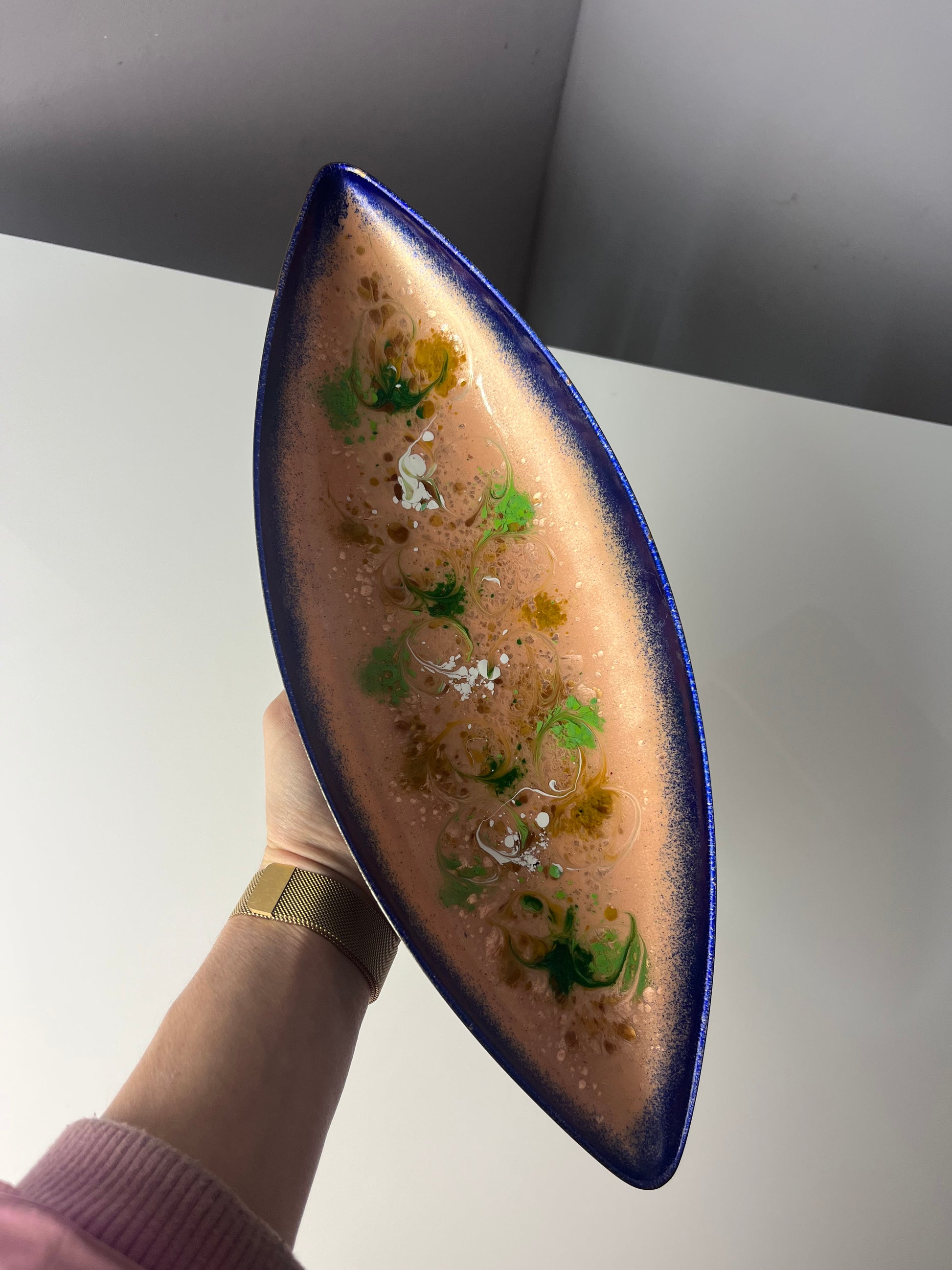 Längliche Schale blau apricot Emaille