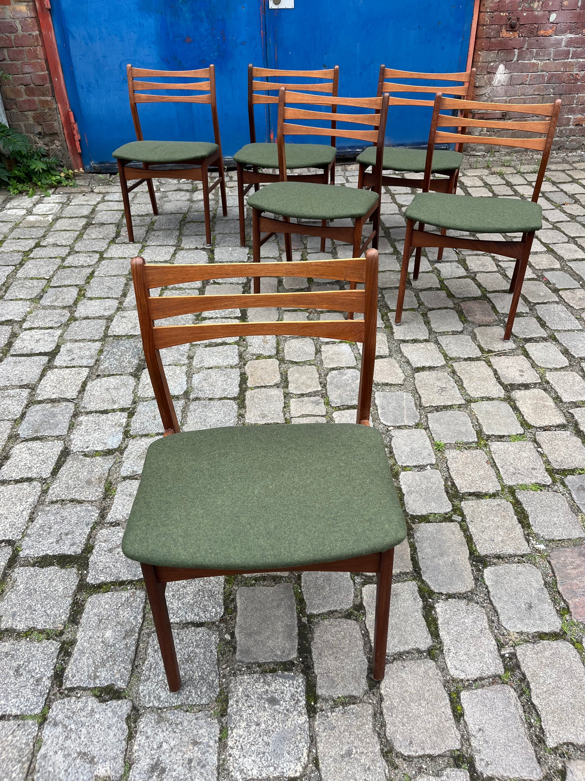 Set: 6x Esszimmerstuhl grün Teak neu gepolstert