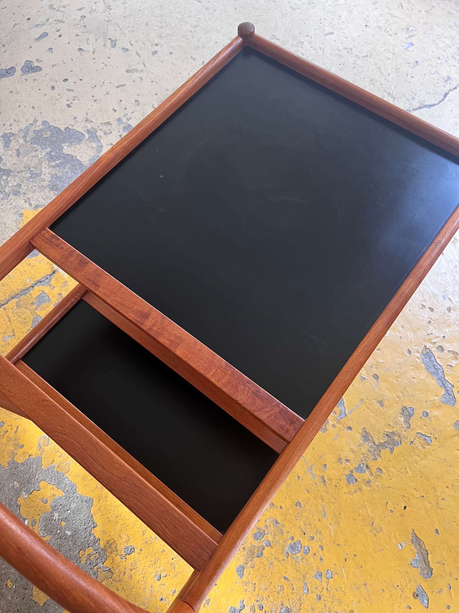 Barwagen Teak von Nissen Dänemark