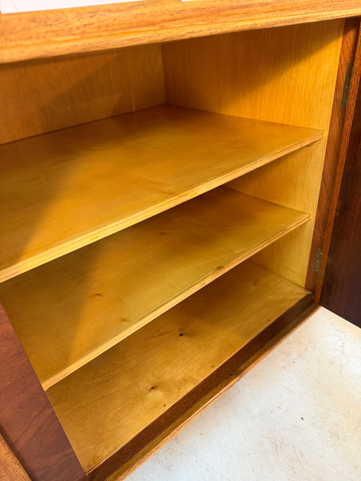 Sideboard Teak & Ulme aus Dänemark