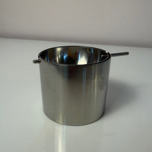 Aschenbecher Edelstahl von Arne Jacobsen für Stelton