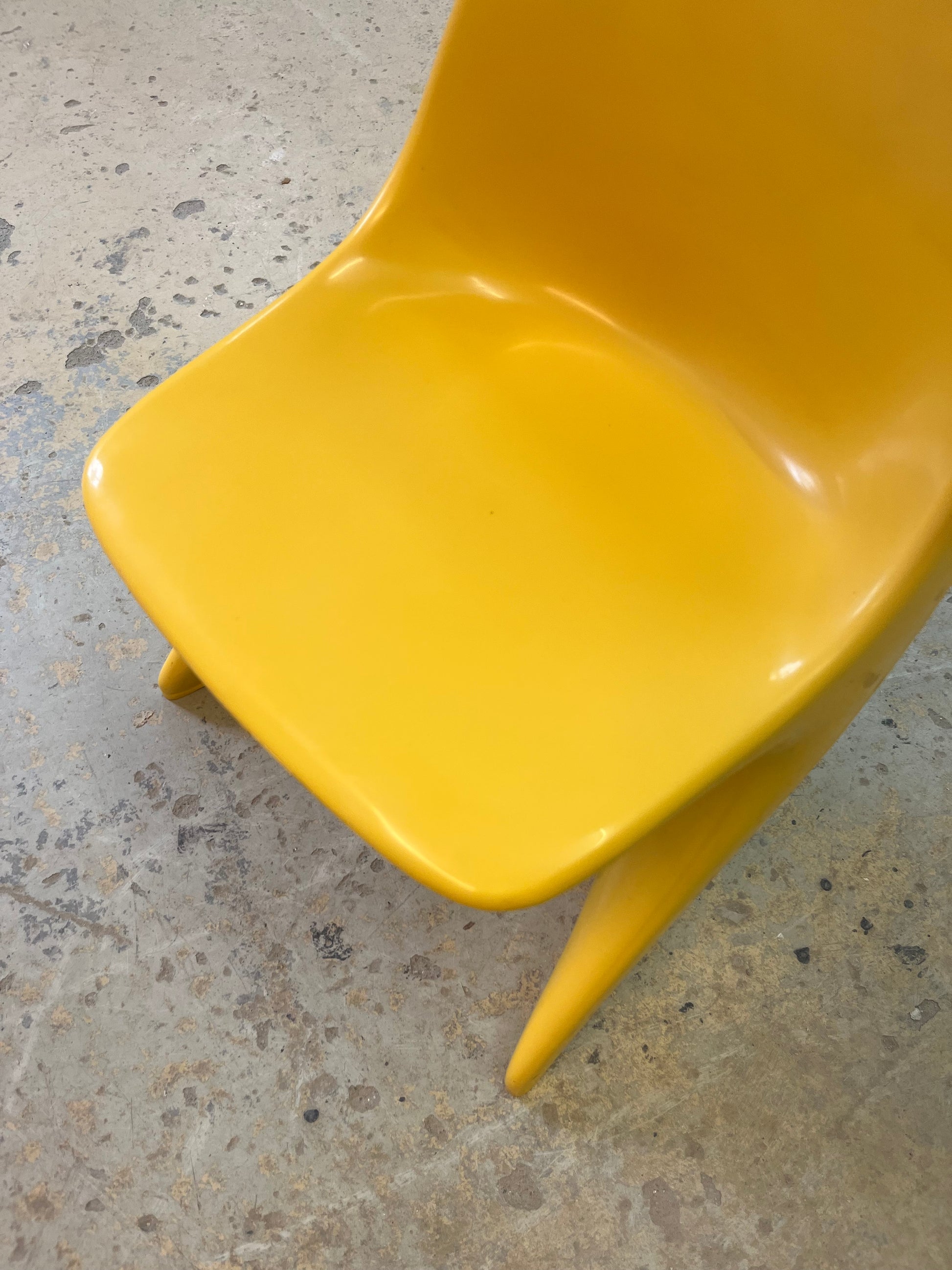 Kinderstuhl Casalino gelb von Alexander Begge für Casala