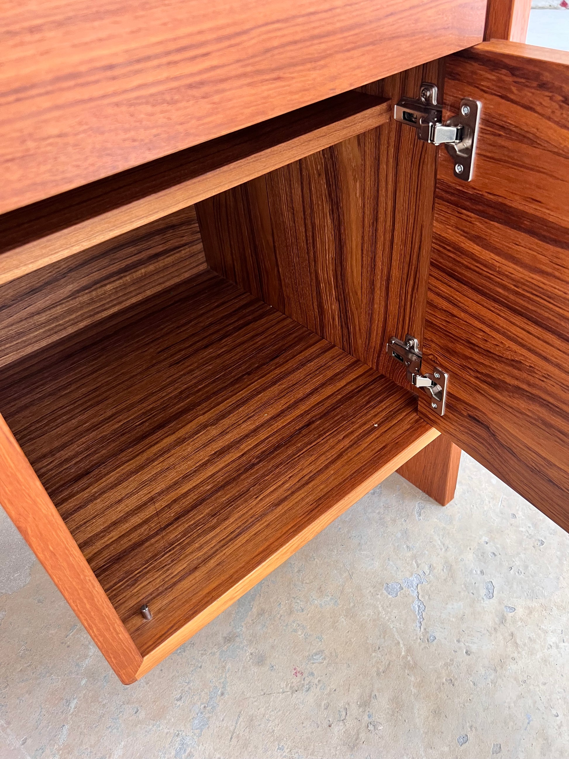 Schreibtisch Teak mit extra Laptop-Fach aus Dänemark