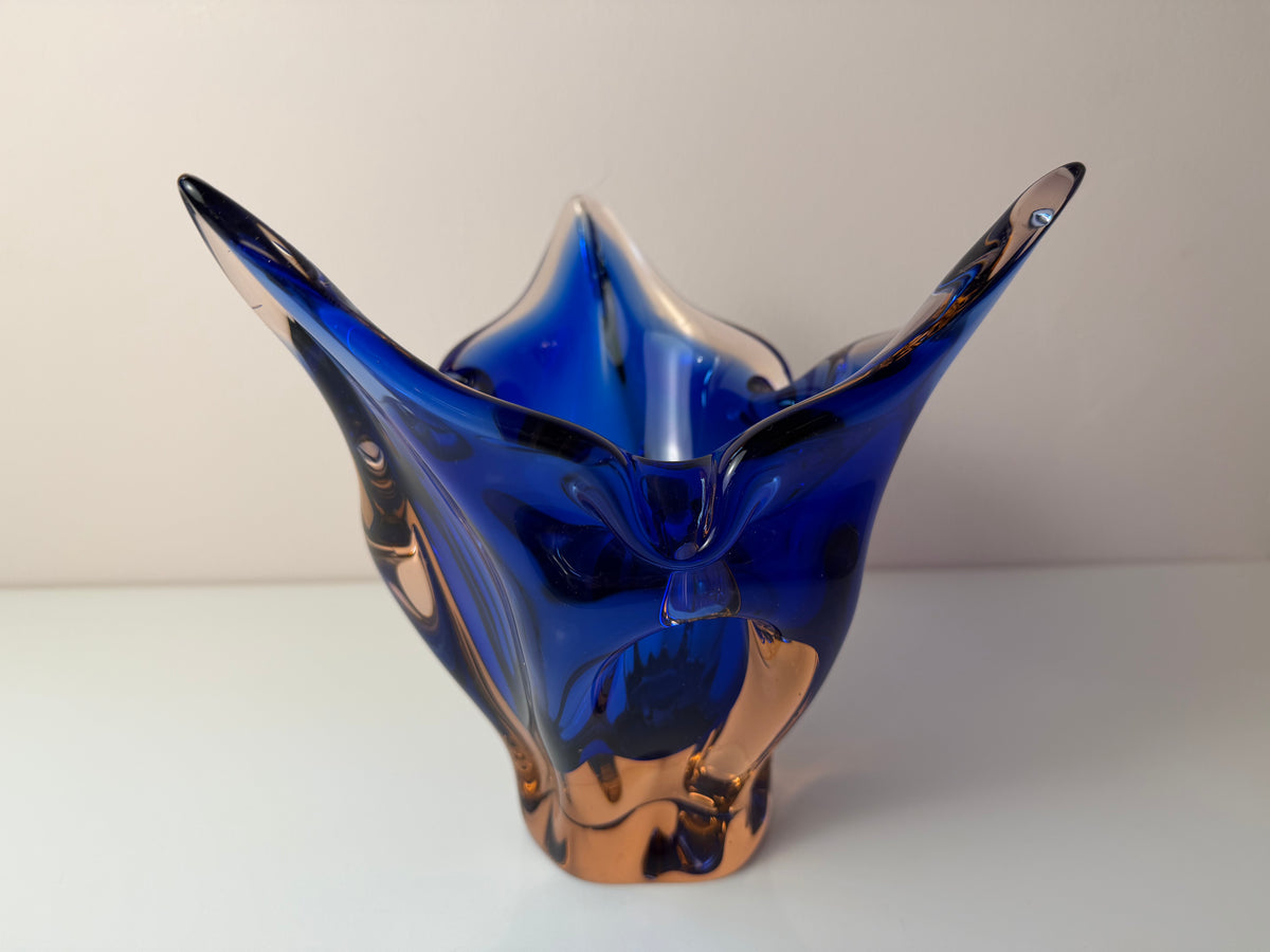 Vase kobaltblau Glas von Josef Hospodka für Chřibská Sklárna