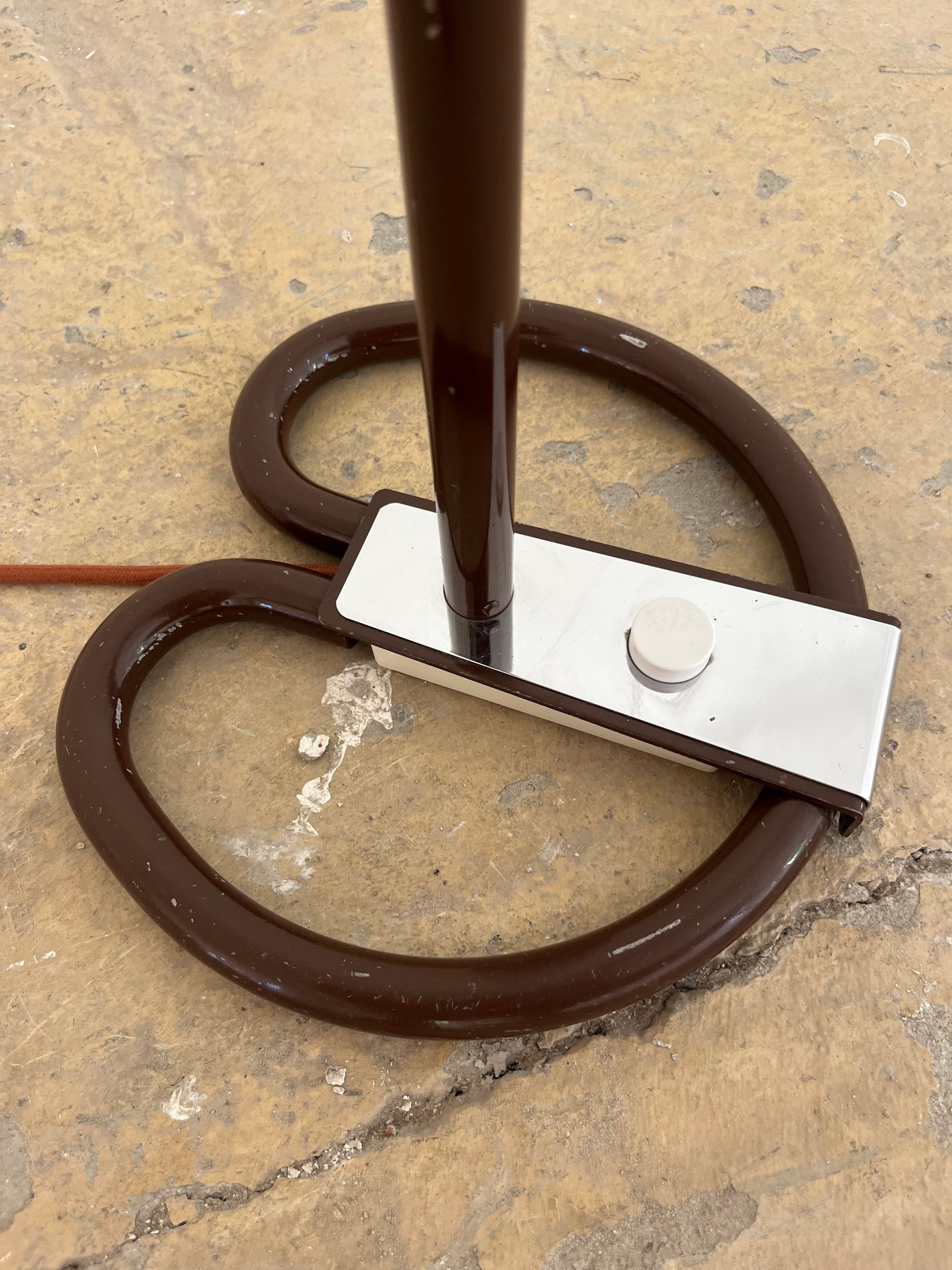 Stehlampe Bumling braun von Anders Pehrson für Ateljé Lyktan