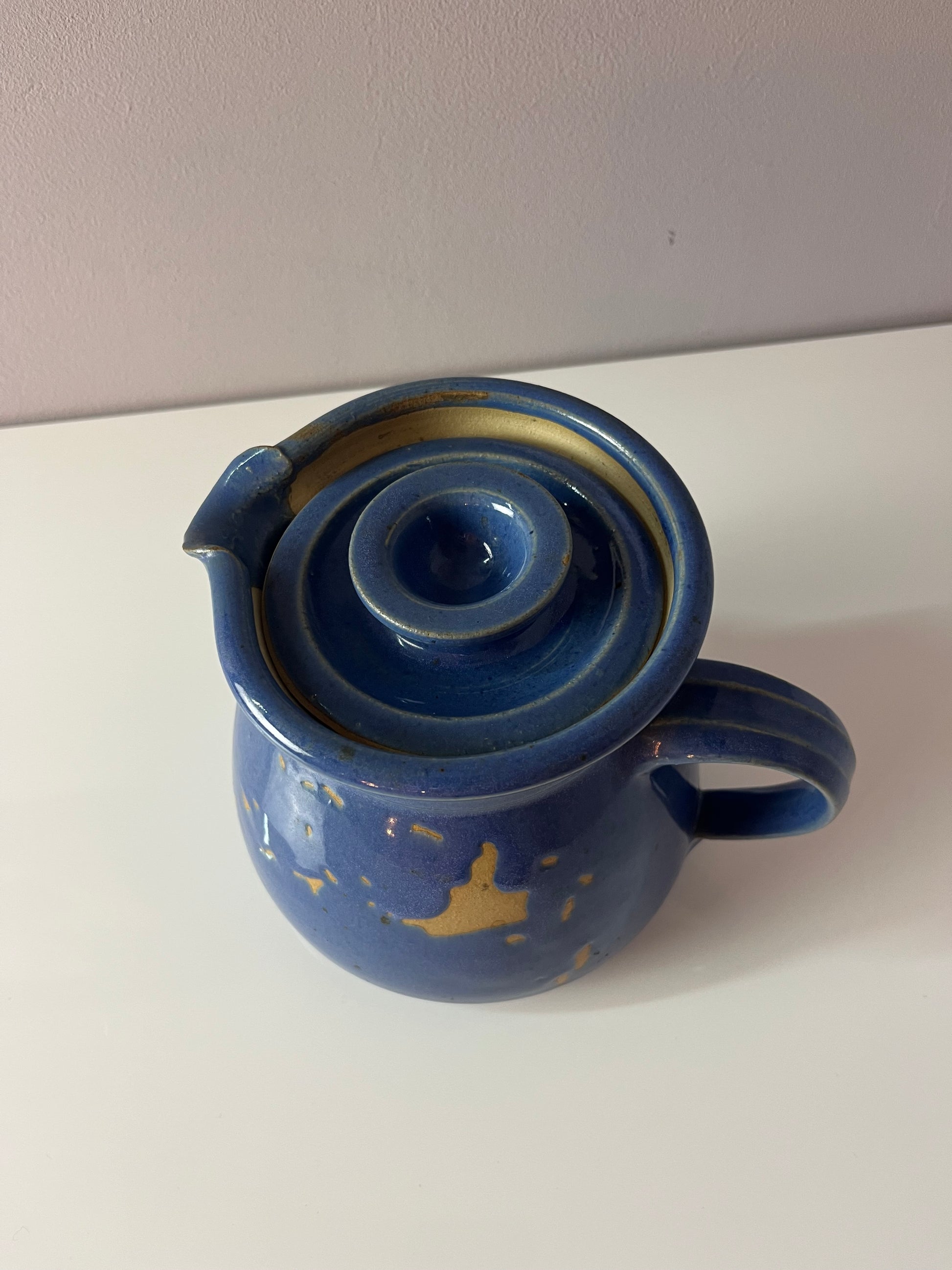 Teekanne blau Keramik