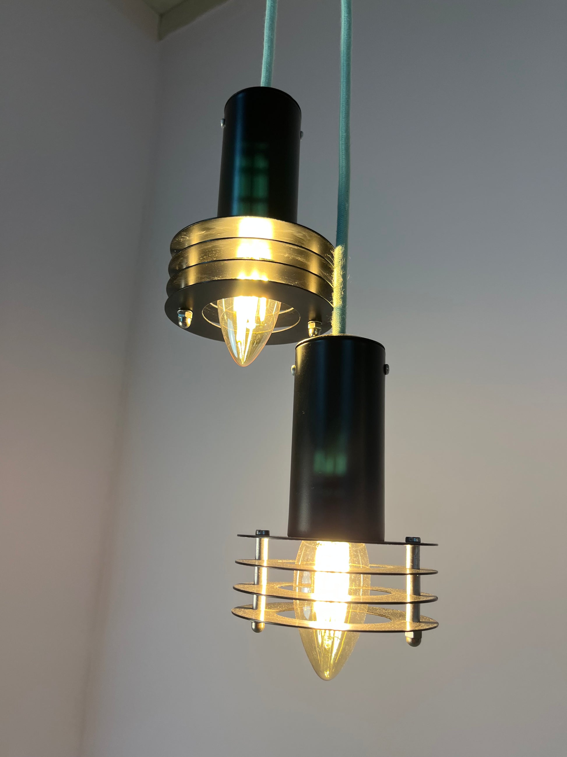 Set: 2x Lamellenlampe schwarz aus Dänemark