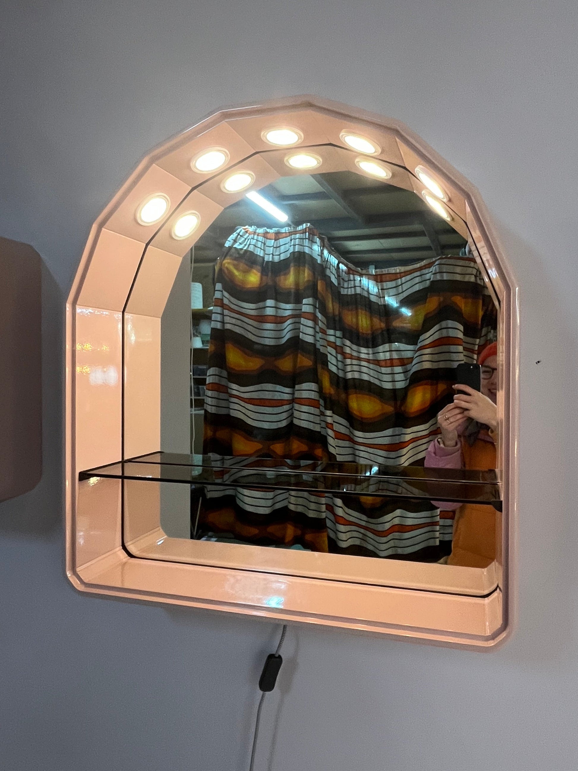 Set: Spiegelschrank rosa von Duscholux