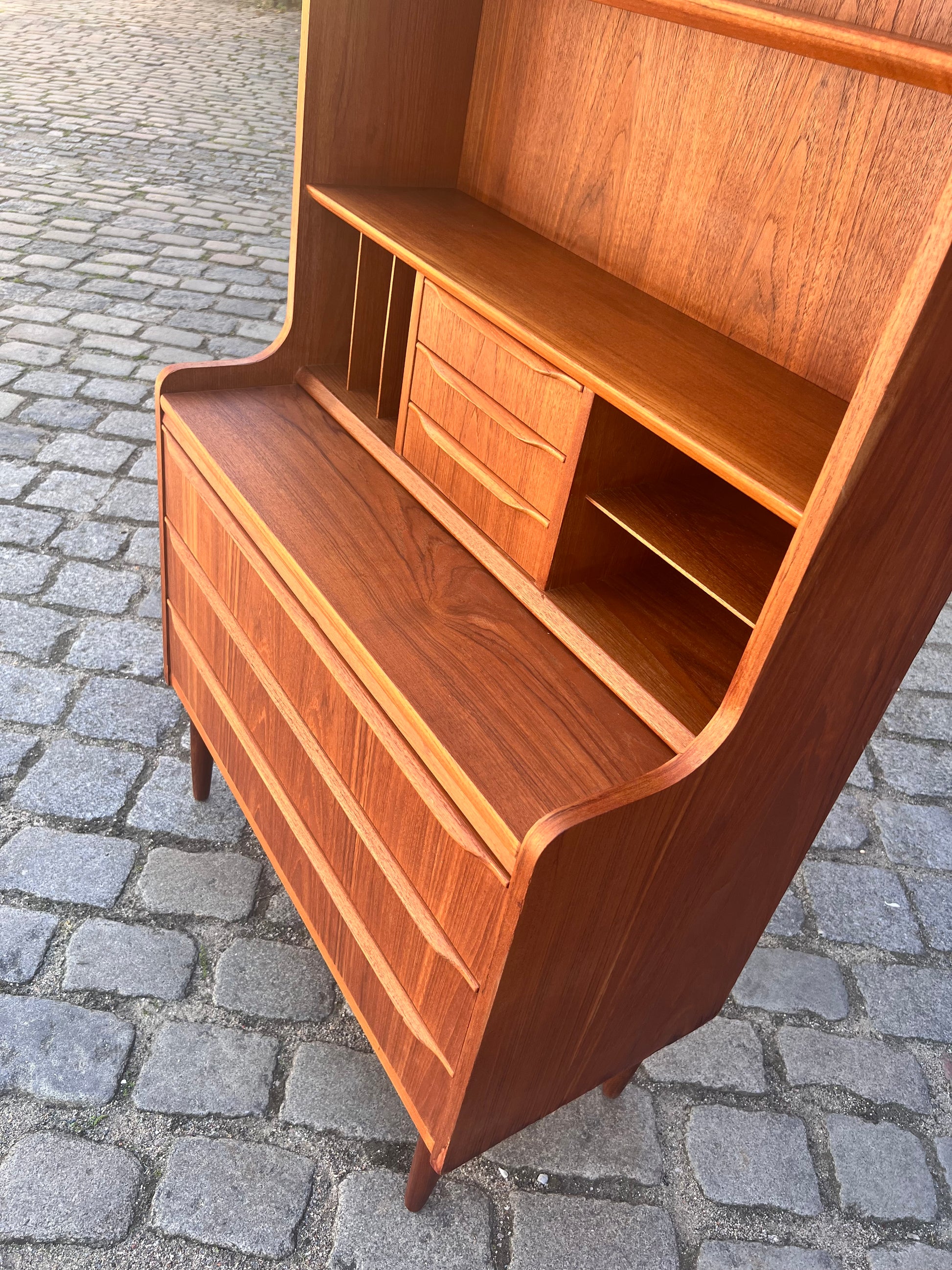 Bücherregal Teak mit Sekretär & Ausziehplatte aus Dänemark