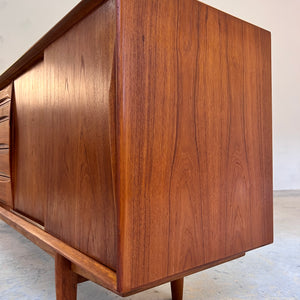 Sideboard Teak von Dyrlund