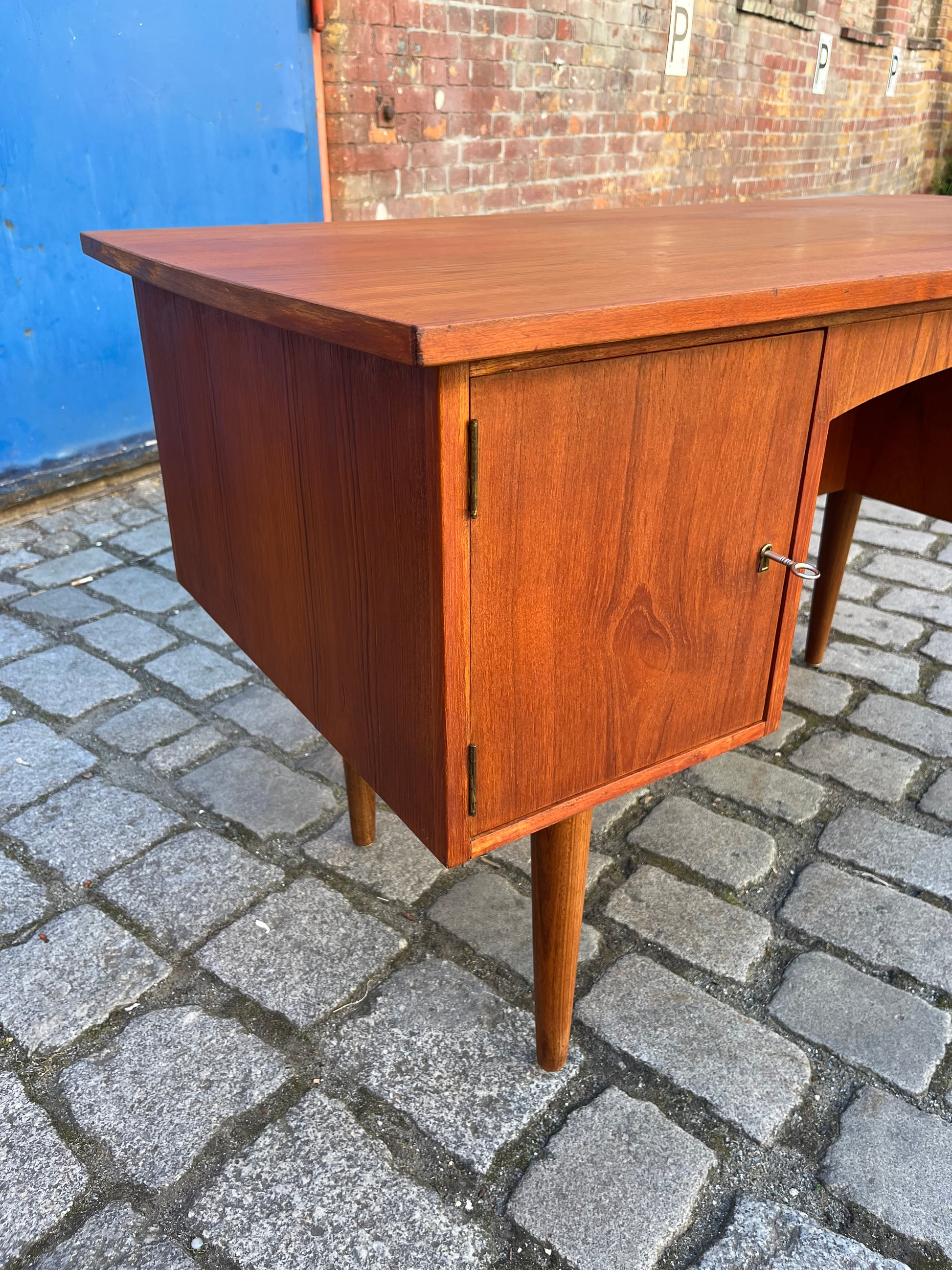 Freistehender Schreibtisch Teak aus Dänemark