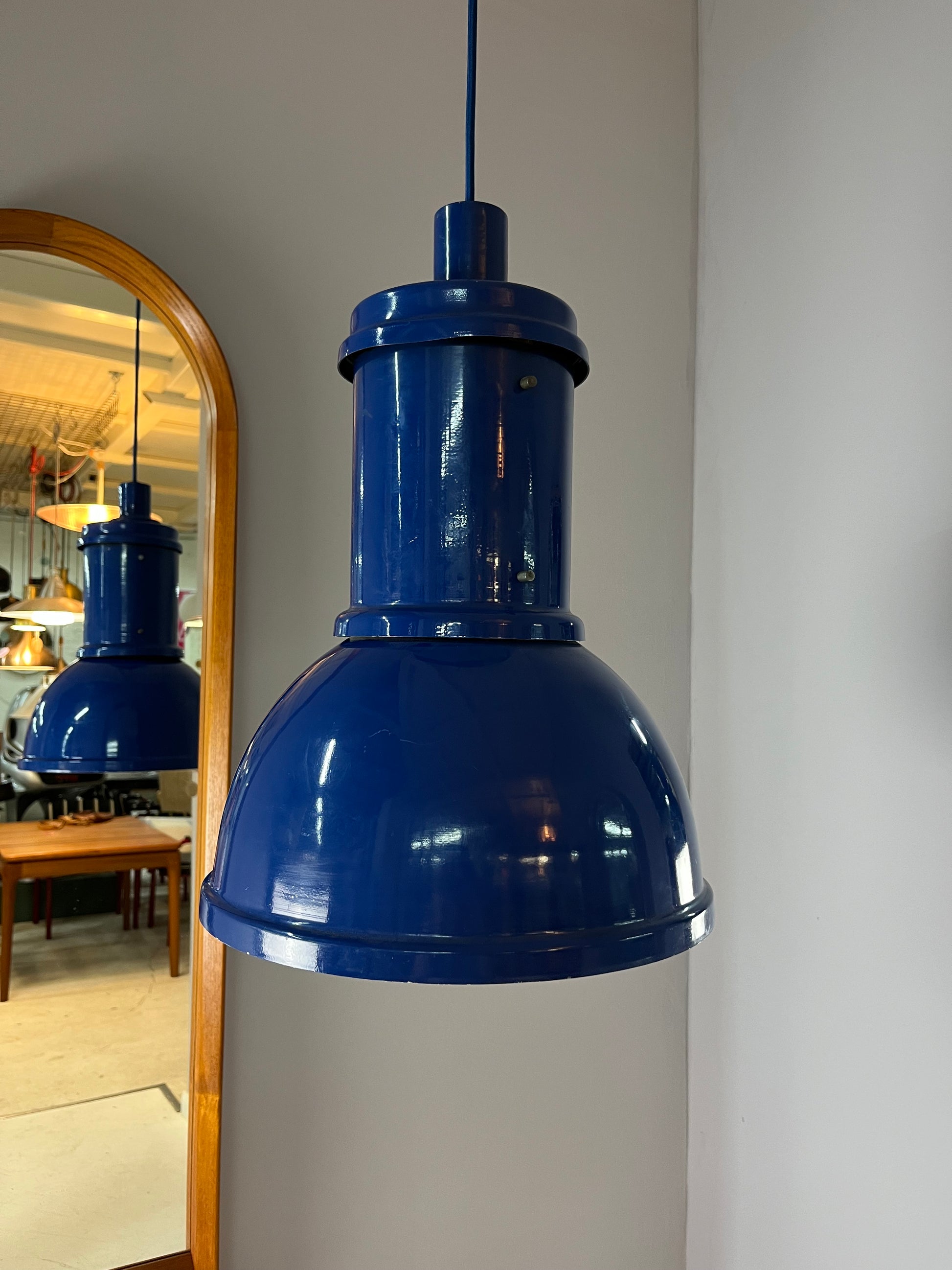 Industrielampe blau Metall