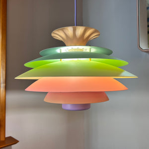 Lamellenlampe neu lackiert pastell aus Dänemark