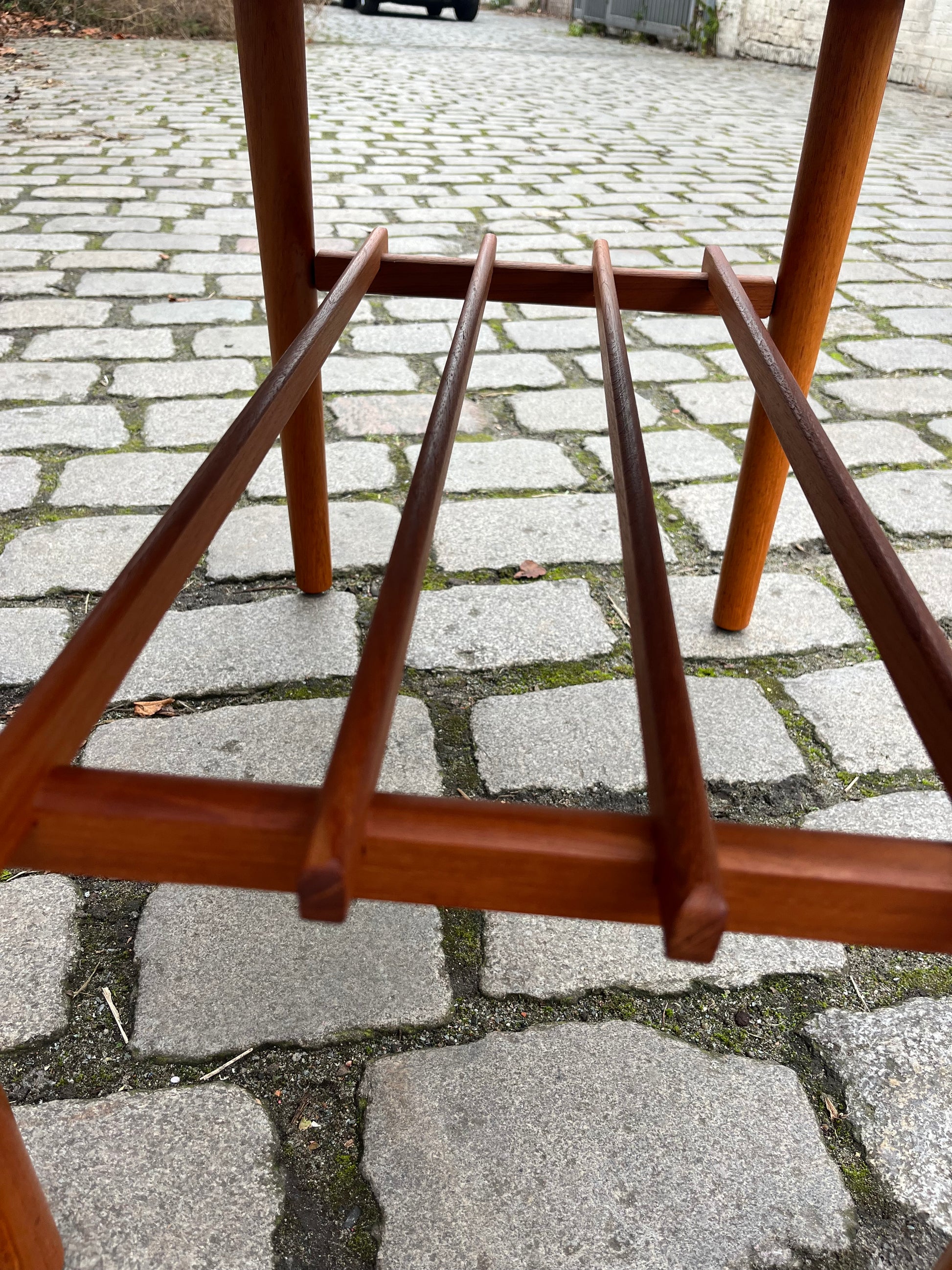 Couchtisch Teak mit Ablage aus Dänemark