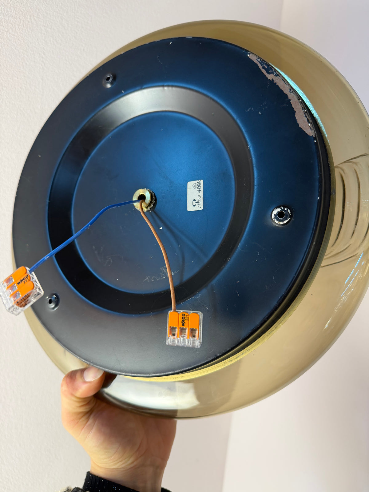 Große Wandlampe Futura Rauchglas Messing von Koch & Lowy für Peill & Putzler