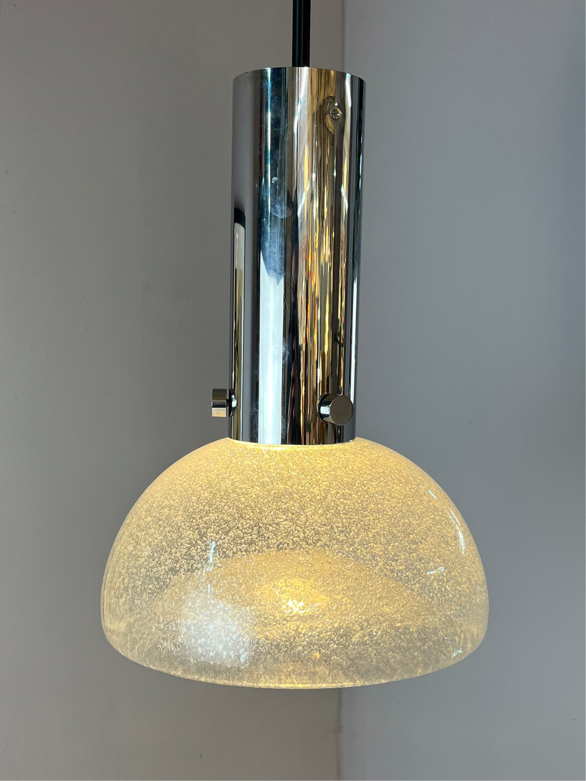 Hängelampe Chrom Eisglas von Herbert Proft für Glashütte Limburg