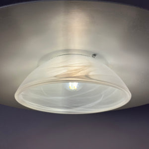 Lamellenlampe weiß mit marmorierter Glaslamelle von Jeka