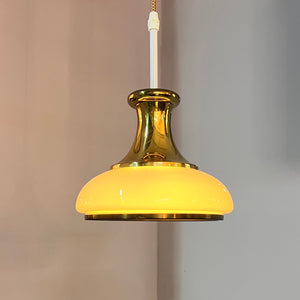 Hängelampe Opalglas Messing