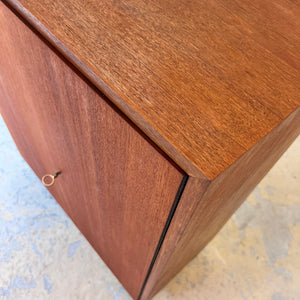 Schrank Teak von IDEE Möbel