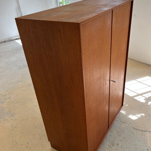 Großer Kleiderschrank Teak von rt Möbel