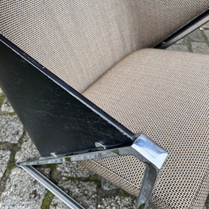 Sessel Mondi grau schwarz Chrom von Jouko Järvisalo für Inno Interior Oy - neu gepolstert