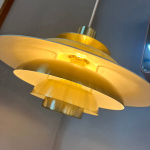 Lamellenlampe Typ T1821 von Belid