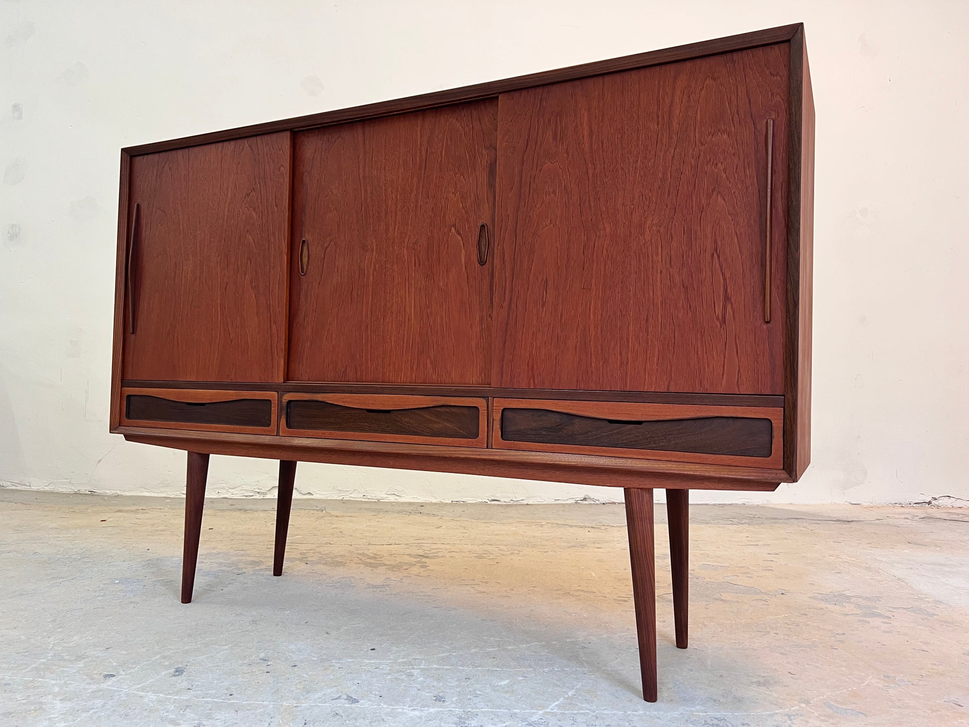 Highboard Teak aus Dänemark