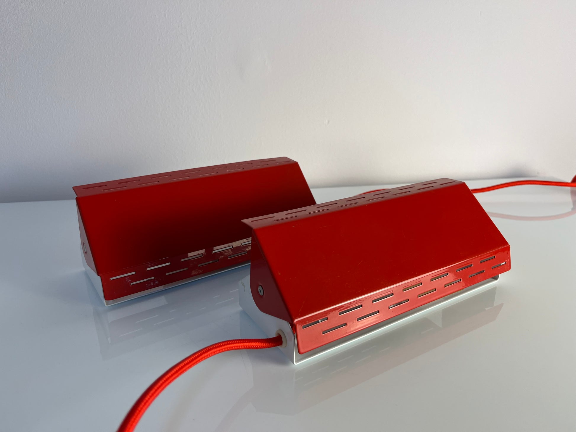 Wandlampe Twist Type 124 rot von Knud Christensen Electronic