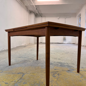 Ausziehbarer Esstisch Teak aus Dänemark