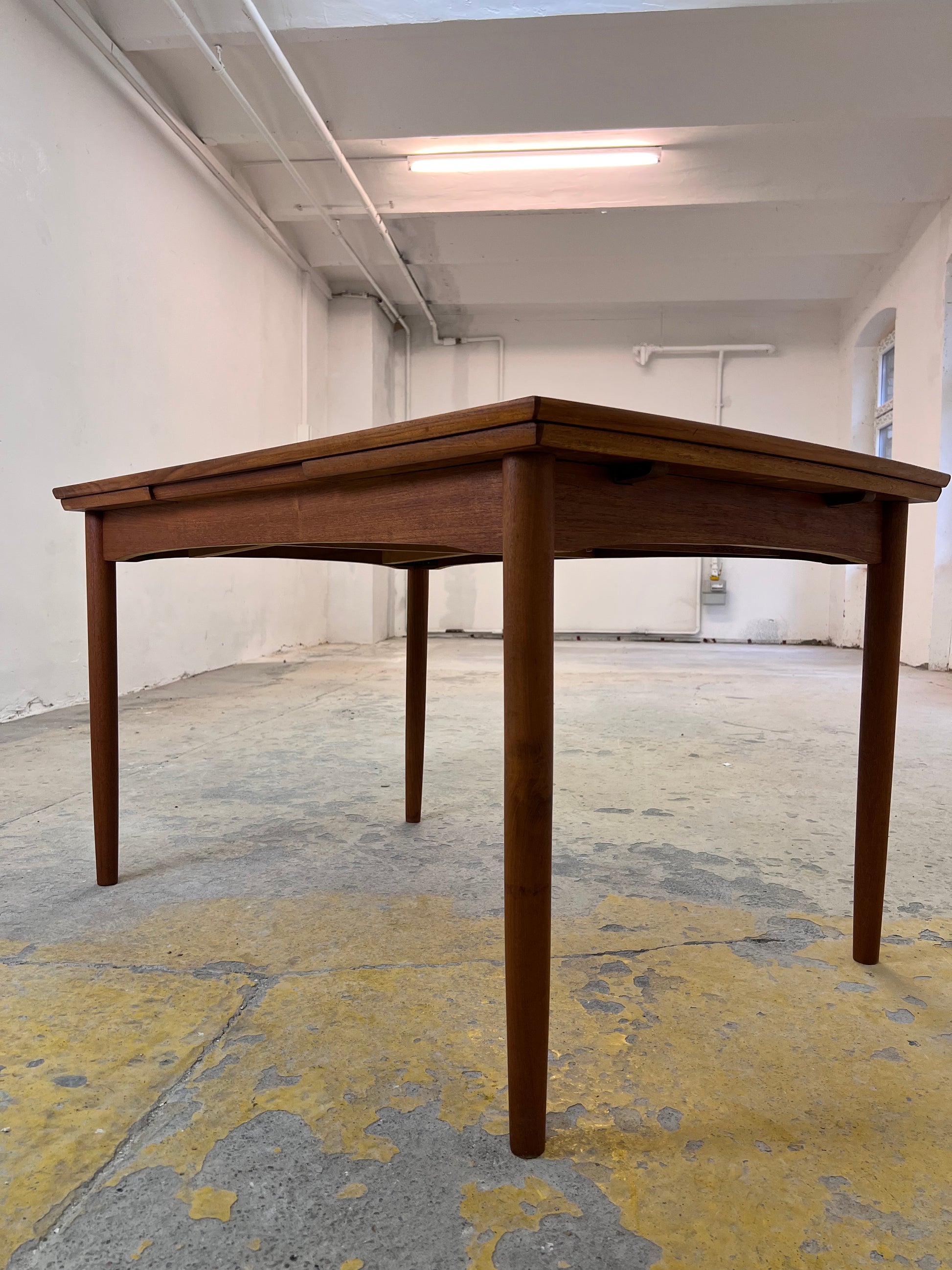 Ausziehbarer Esstisch Teak aus Dänemark