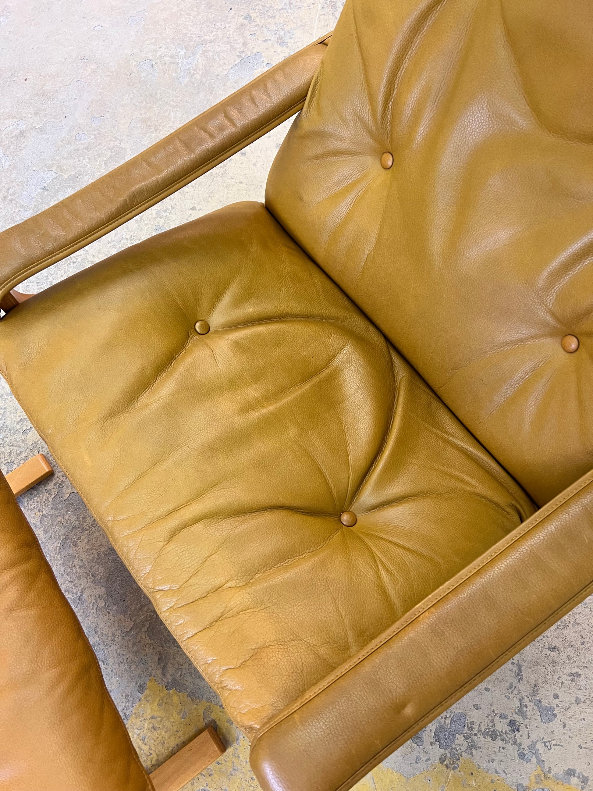 Set: Sessel Siesta mit Hocker Echtleder von Ingmar Relling für Westnofa