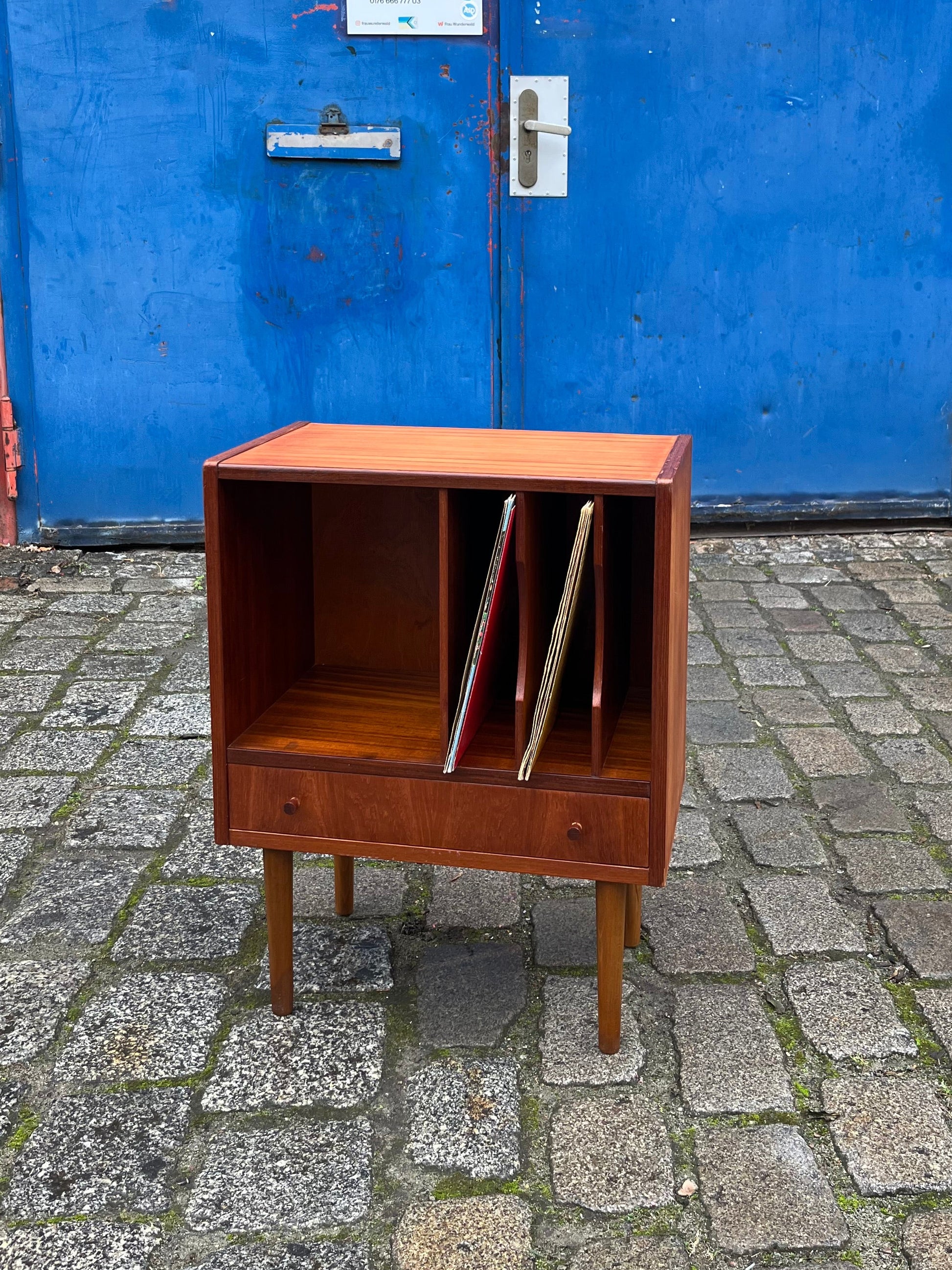 Schalplatten Regal Teak mit Schublade