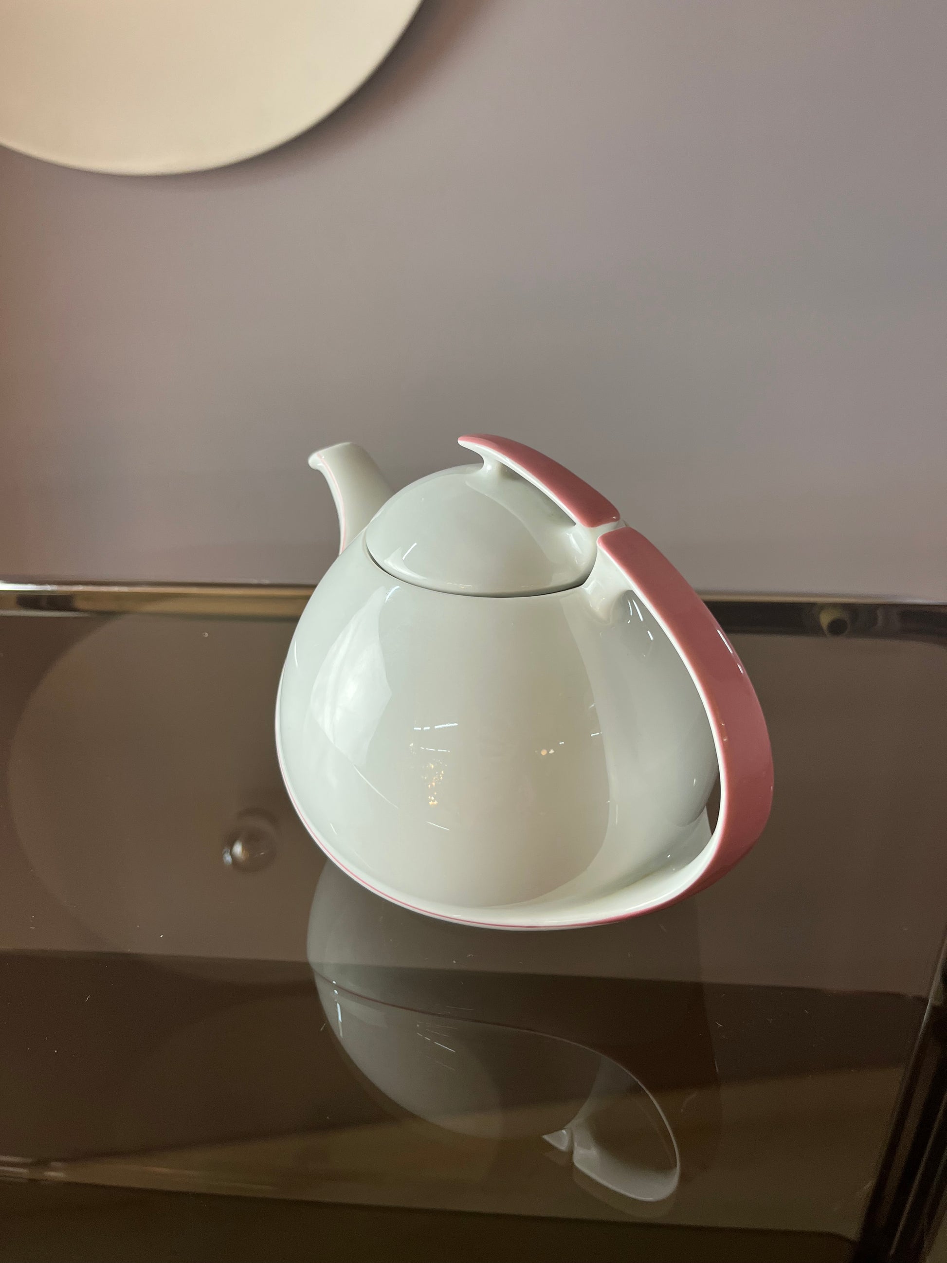 Teekanne Saturn rosa weiß von Seltmann Weiden