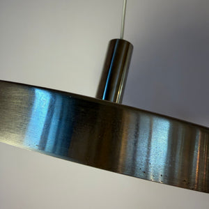 Hängelampe silber weiß mit Gitteroptik aus Dänemark